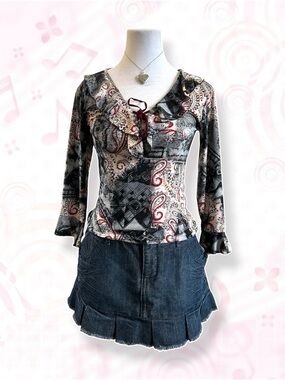 Y2K EURO Red Black Graphic Lace Up Mesh Top T1 (Fits S–M)